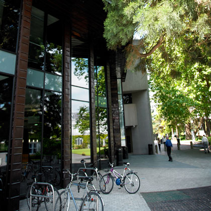 Postgraduate Research Library, UCC
